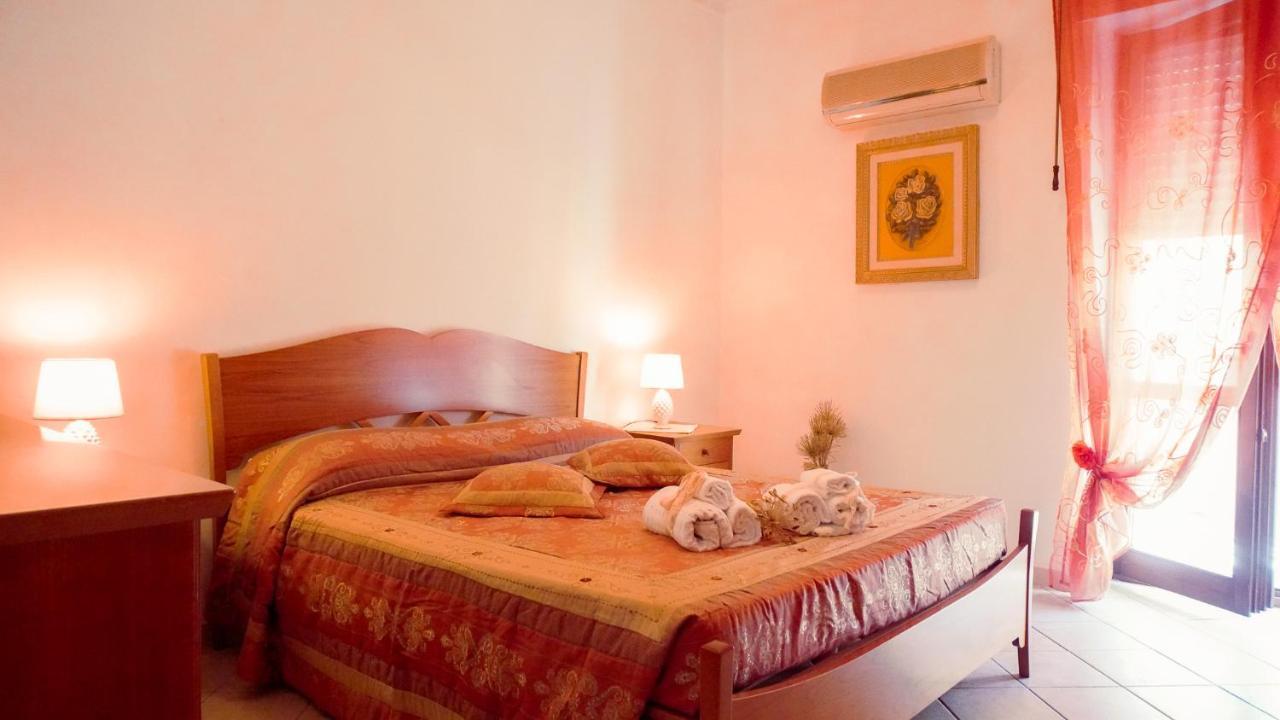 Pm 12 Via Achille Grandi Guest House อาลเกโร ภายนอก รูปภาพ