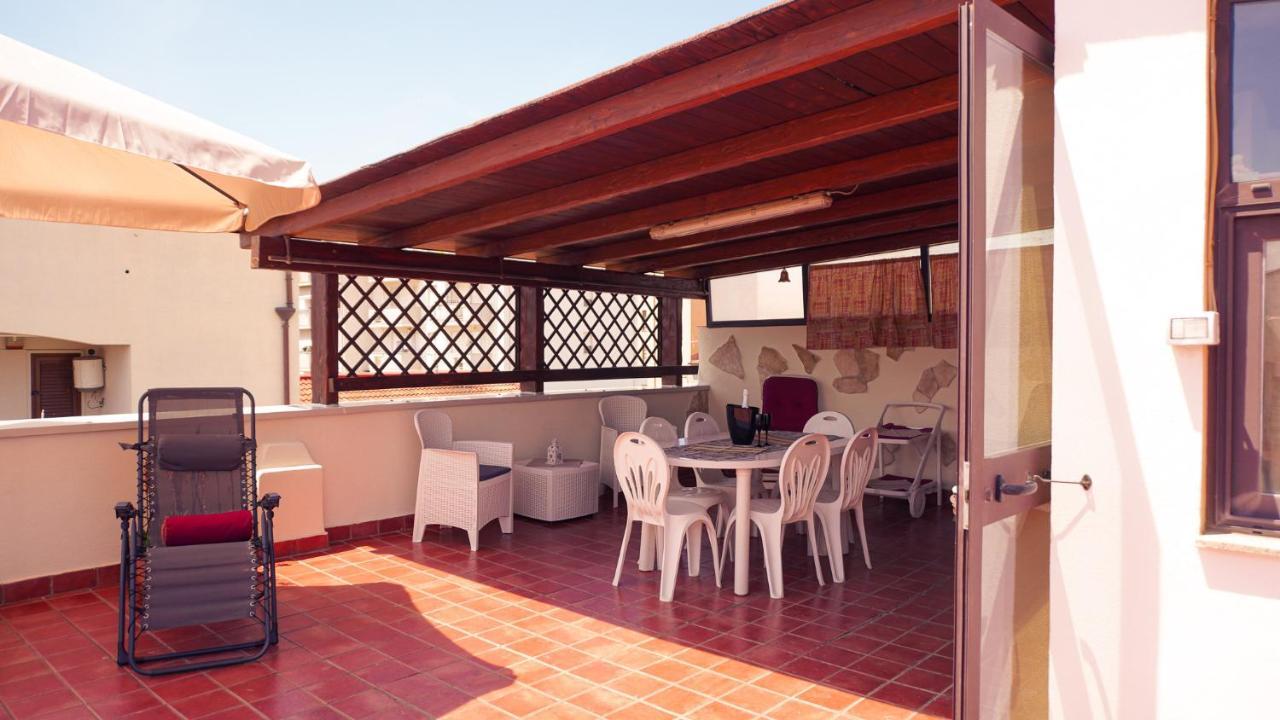 Pm 12 Via Achille Grandi Guest House อาลเกโร ภายนอก รูปภาพ